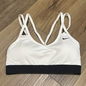 Nike Dri-FIT Double Strap Sports Bra - XS